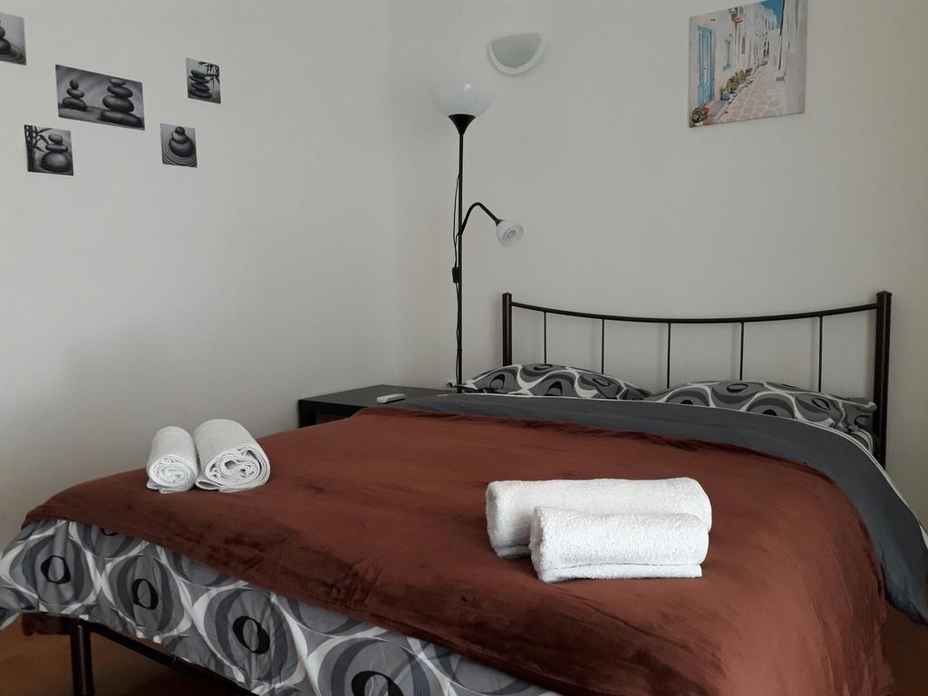 Sfiggos 54 Guest House Афіни Екстер'єр фото