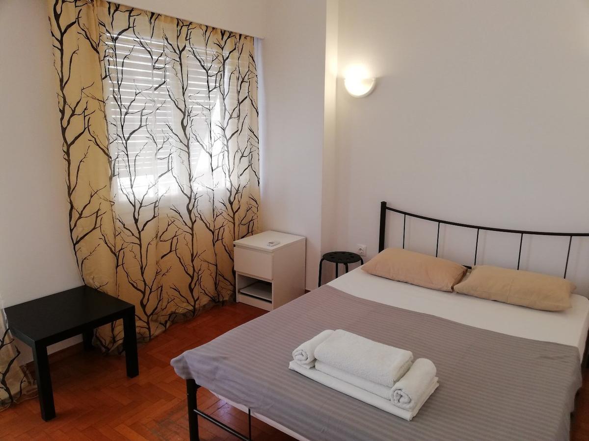 Sfiggos 54 Guest House Афіни Екстер'єр фото